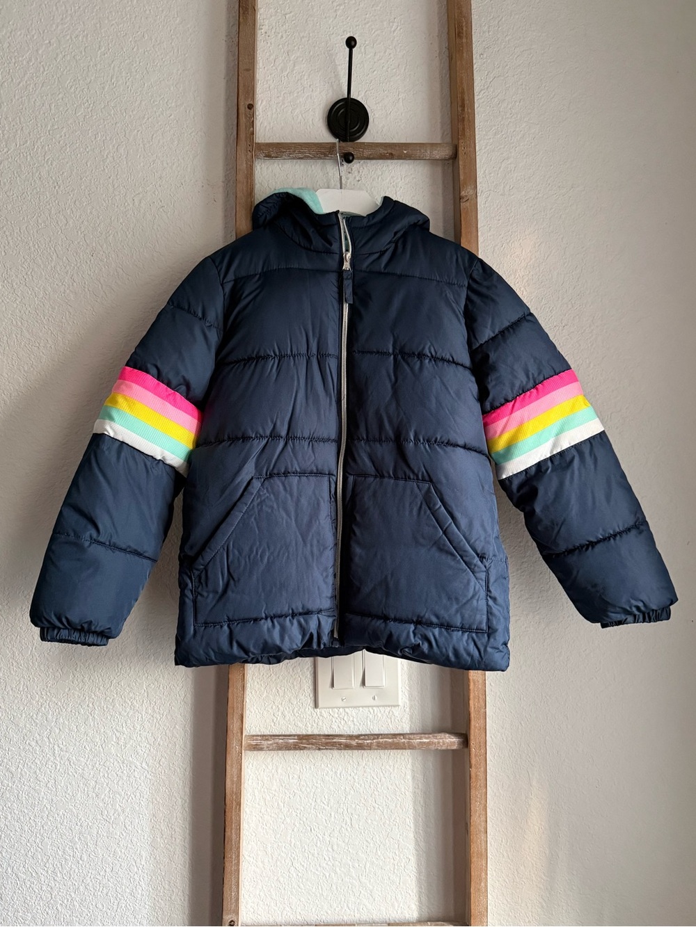 Pink Platinum Navy Blue w/ Neon Contrasting Sleeve Stripes Puffer Coat sz: 10/12